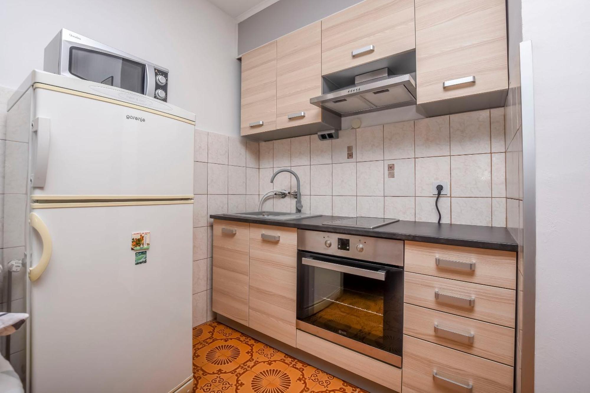 Apartments Luka Рогозница Екстериор снимка